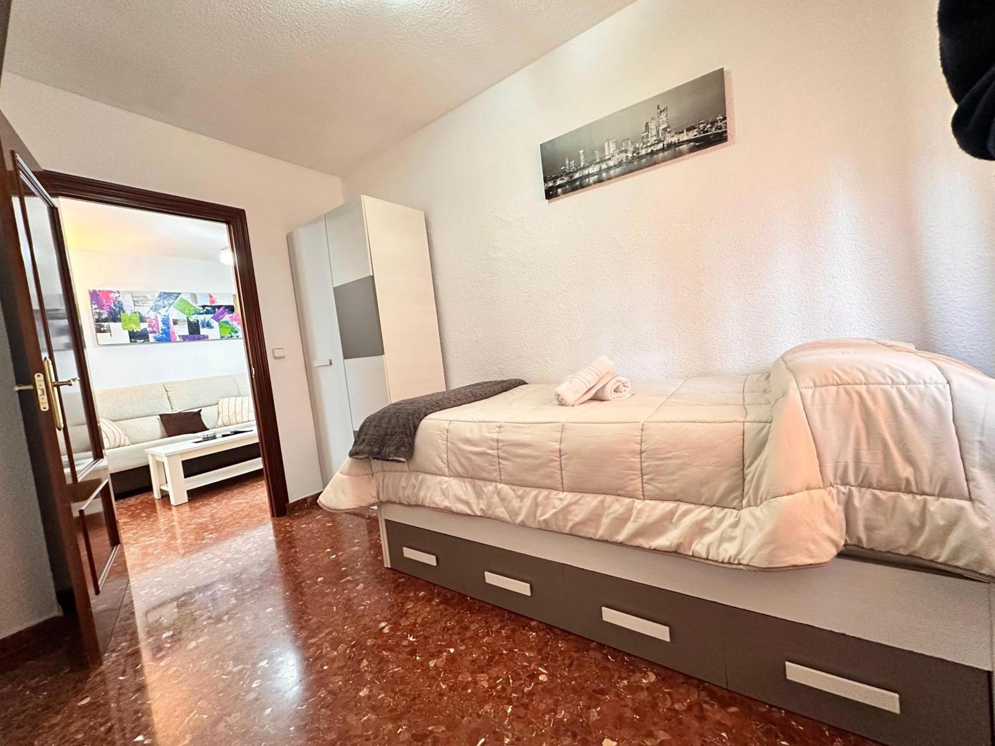 Piso Granada 3 Dormitorios Y Parking Privado Esterno foto